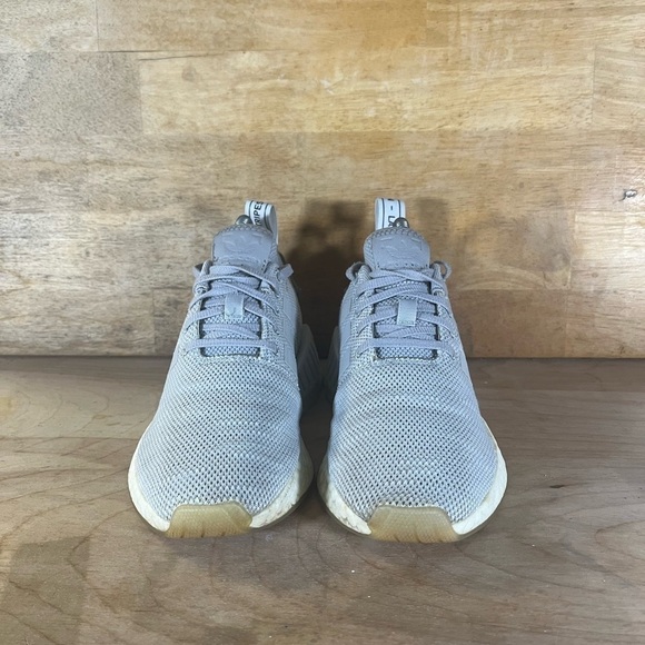 Adidas NMD R2 Womens Size 6 Running Shoes Sneakers Gray White AQ0196 - Picture 2 of 8